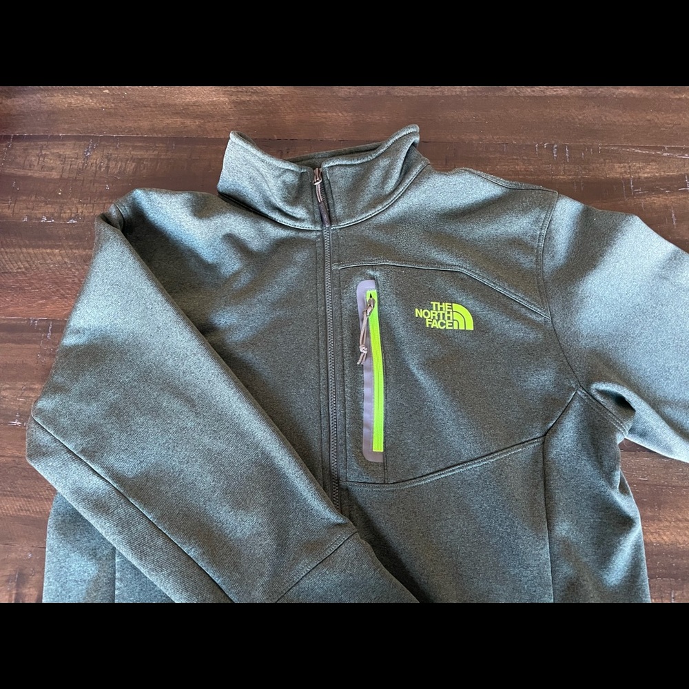 The north face 3/4 zip pullover